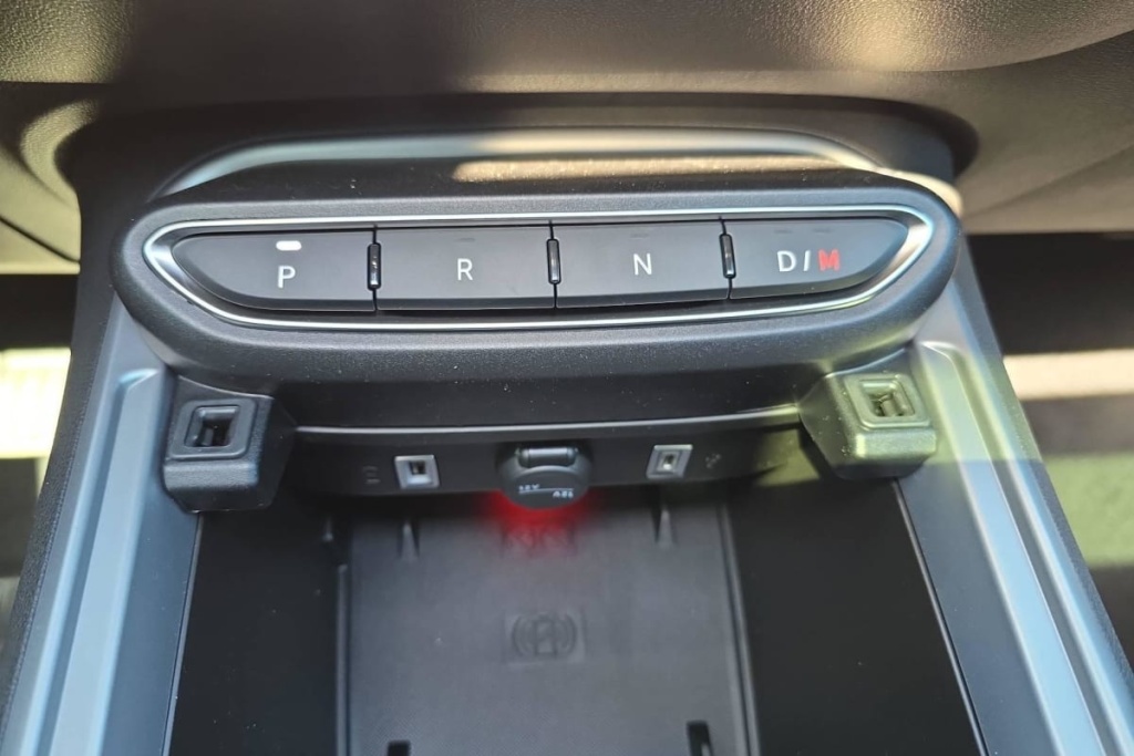 JEEP Avenger 1.2 Turbo T3 110 ch e-Hybrid BVR6 Summit - ref: 1-384868 - Photo 16