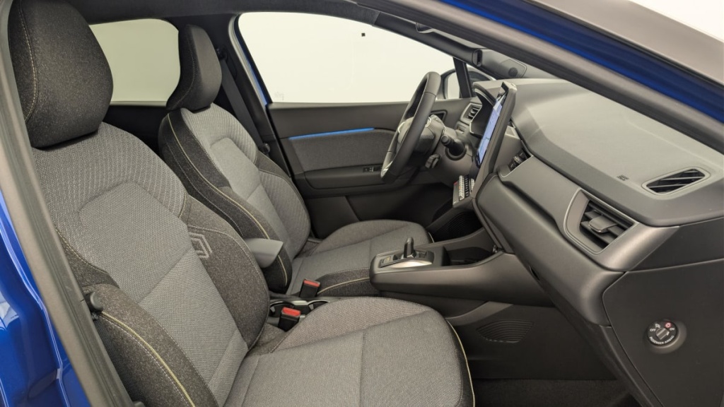 RENAULT Captur E-Tech full hybrid 160 ch Techno - ref: 1-386039 - Photo 9