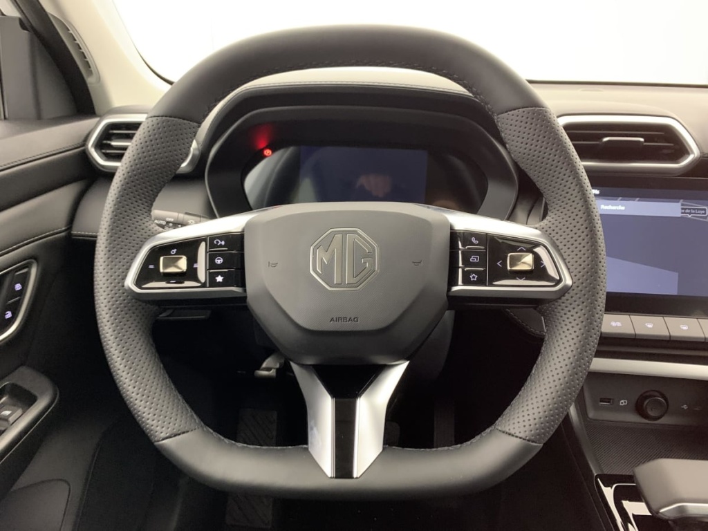 MG ZS 1.5 L Hybrid+ 197 ch Luxury - ref: 1-386058 - Photo 17