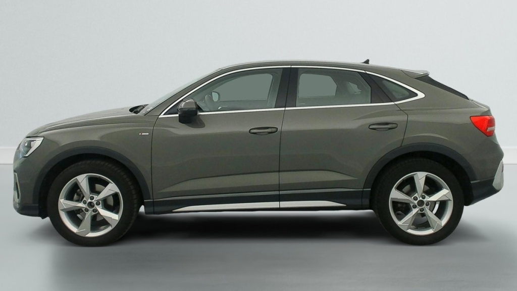 AUDI Q3 Sportback 35 TDI 150 ch S tronic 7 Design - ref: 1-386123 - Photo 4