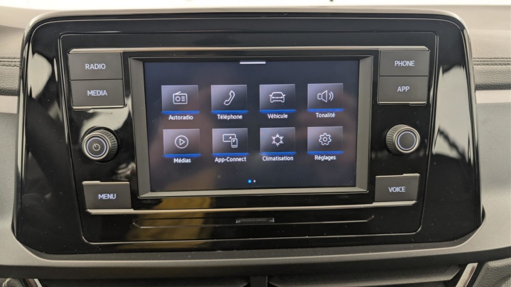 VOLKSWAGEN T-Roc 1.0 TSI 110 Start Stop BVM6 - ref: 1-386316 - Photo 17