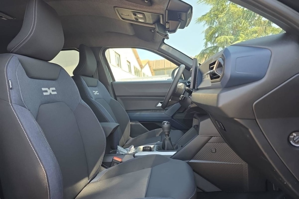 DACIA Duster Mild Hybrid 130 4x4 Journey - ref: 1-386387 - Photo 9