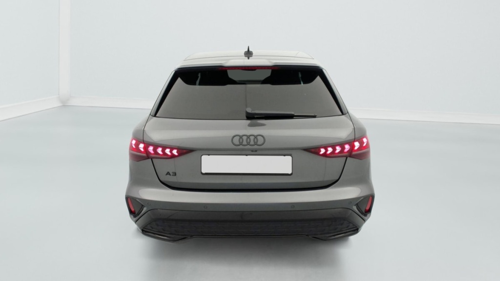 AUDI A3 Sportback 45 TFSI e Hybride rechargeable 272 S tronic 6 S line - ref: 1-386538 - Photo 6