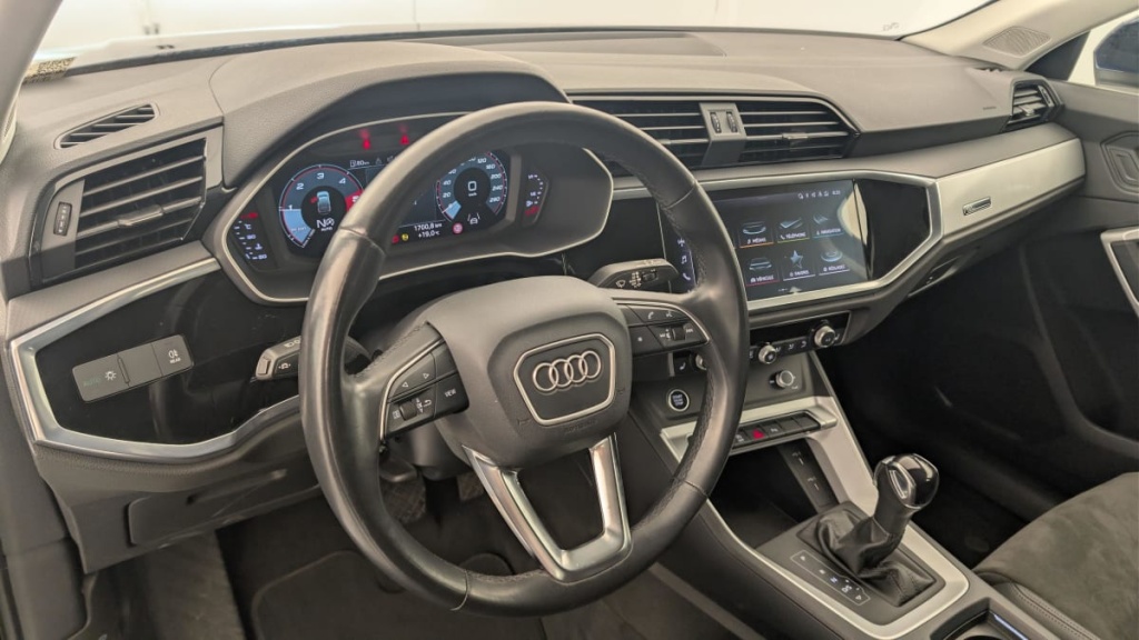 AUDI Q3 Sportback 35 TDI 150 ch S tronic 7 Design - ref: 1-386600 - Photo 15