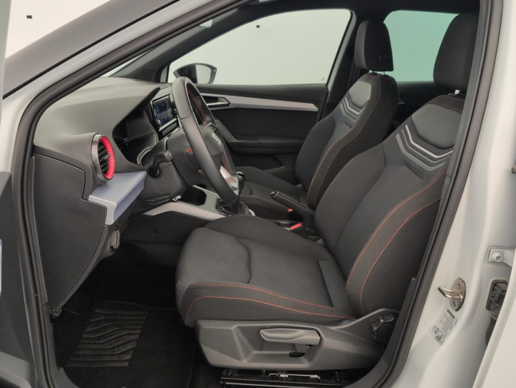 SEAT Arona 1.0 TSI 95 CH START STOP BVM5 FR - ref: 1-386687 - Photo 16