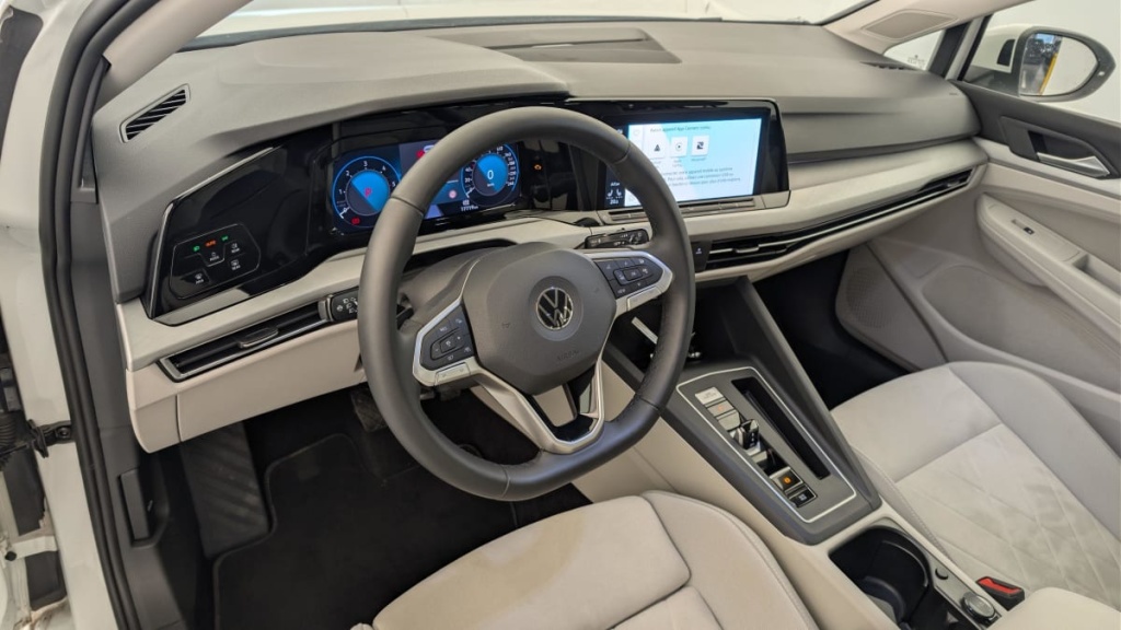 VOLKSWAGEN Golf SW 2.0 TDI SCR 115 DSG7 LIFE - ref: 1-386797 - Photo 15