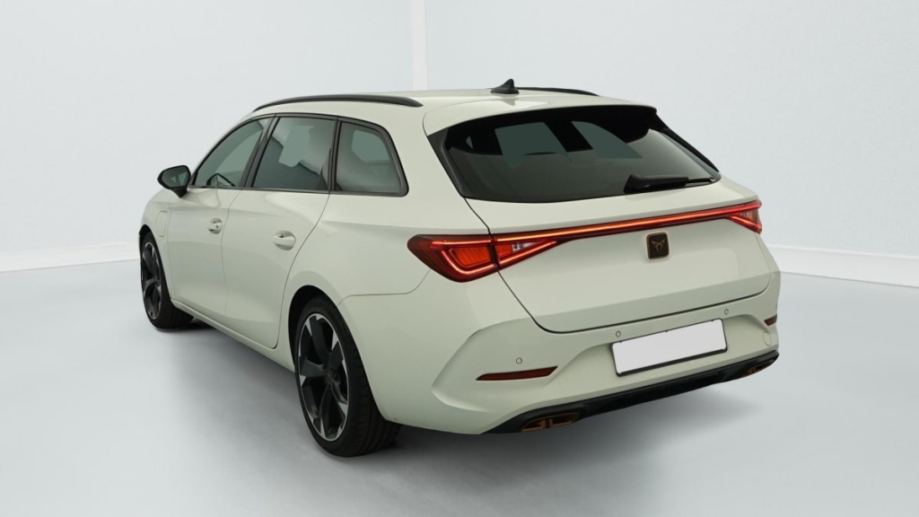 CUPRA Leon Sportstourer 1.4 e-HYBRID 204 ch DSG6 V - ref: 1-386926 - Photo 5