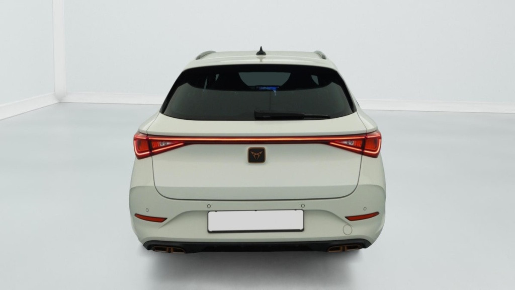 CUPRA Leon Sportstourer 1.4 e-HYBRID 204 ch DSG6 V - ref: 1-386926 - Photo 6