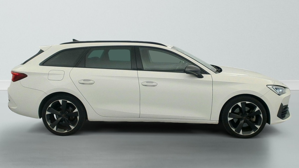 CUPRA Leon Sportstourer 1.4 e-HYBRID 204 ch DSG6 V - ref: 1-386926 - Photo 8