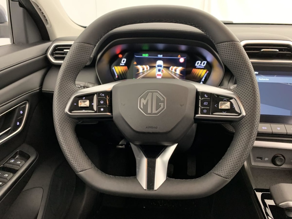 MG ZS 1.5 L Hybrid+ 197 ch Luxury - ref: 1-387213 - Photo 14
