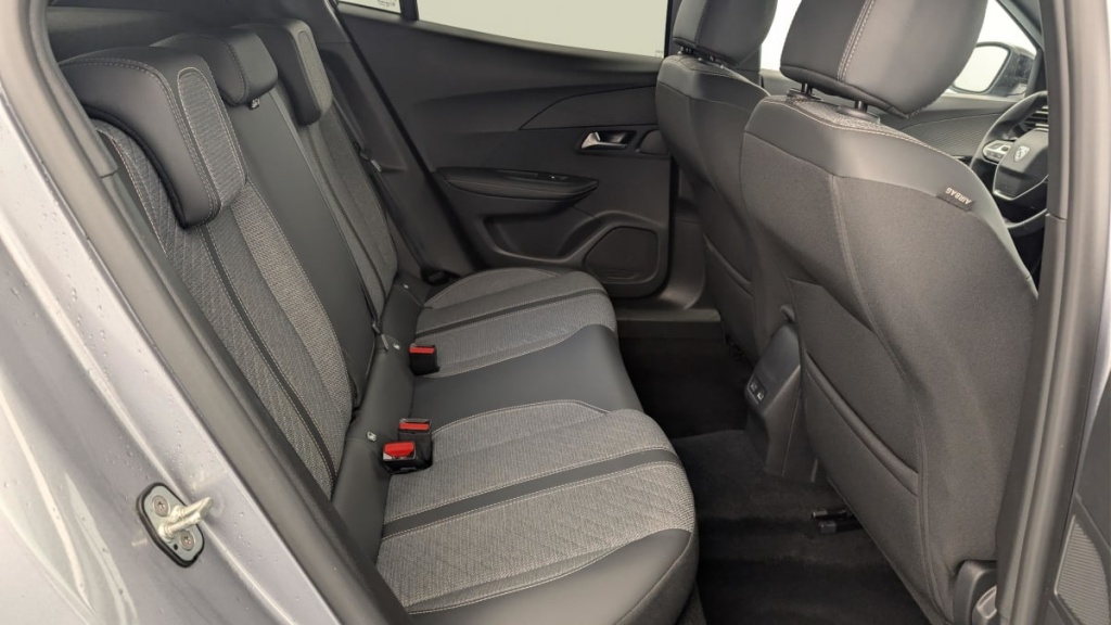 PEUGEOT 2008 100 S S BVM6 Allure - ref: 1-388166 - Photo 10