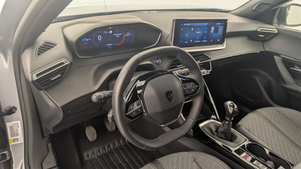 PEUGEOT 2008 100 S S BVM6 Allure - ref: 1-388166 - Photo 15