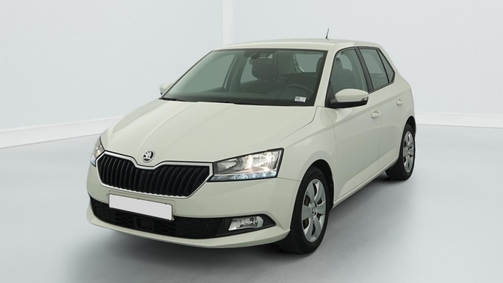 SKODA Fabia 1.0 MPI 60 CH BVM5 BUSINESS - ref: 1-388293 - Photo 3