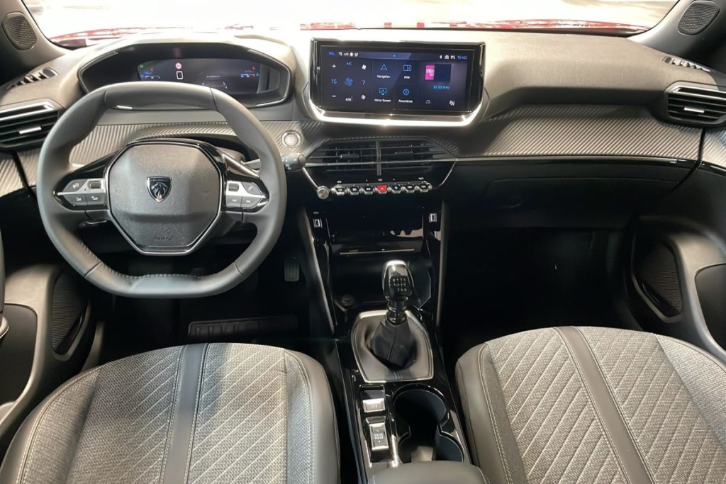 PEUGEOT 2008 100 S S BVM6 Allure - ref: 1-388316 - Photo 13