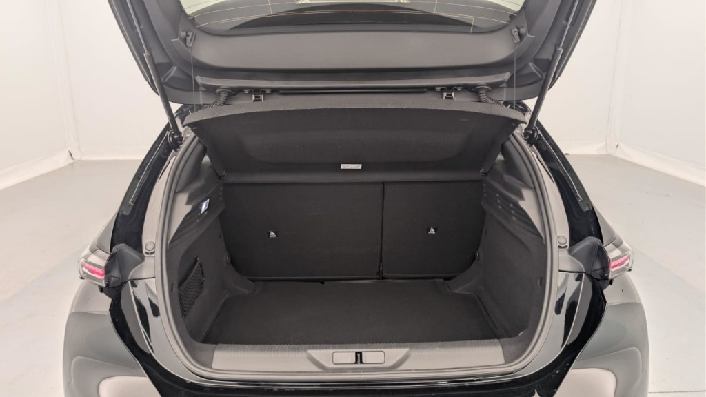 PEUGEOT 308 Hybrid 145 e-DCS6 Allure - ref: 1-388489 - Photo 11