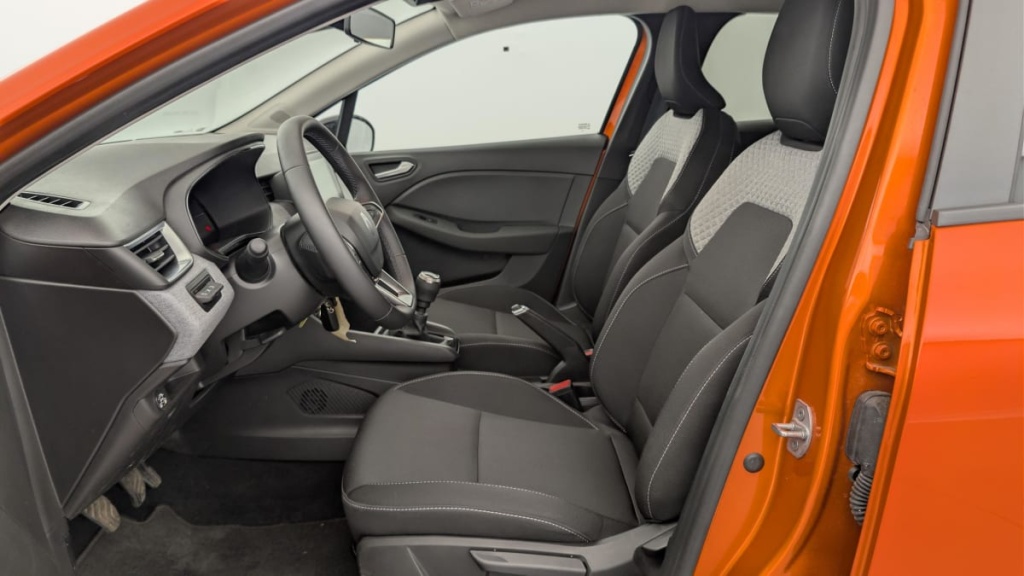 RENAULT Clio Clio Eco-G 100 ch Generation - ref: 1-388580 - Photo 16