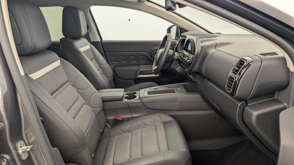 CITROEN C5 Aircross Hybride 136 e-DCS6 Max - ref: 1-388627 - Photo 9