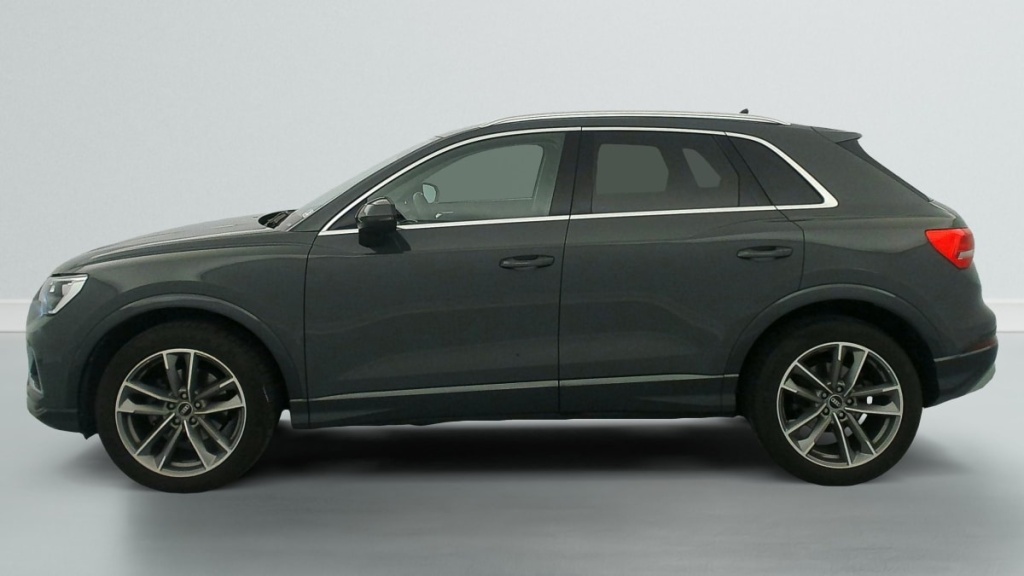 AUDI Q3 35 TDI 150 ch S tronic 7 Design - ref: 1-388809 - Photo 4