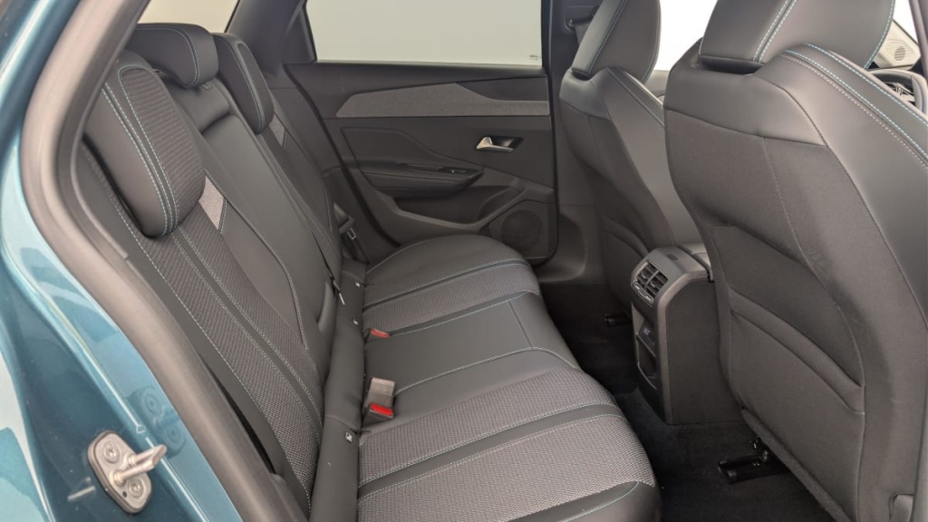 PEUGEOT 308 SW PureTech 130ch S S EAT8 Allure - ref: 1-388886 - Photo 10