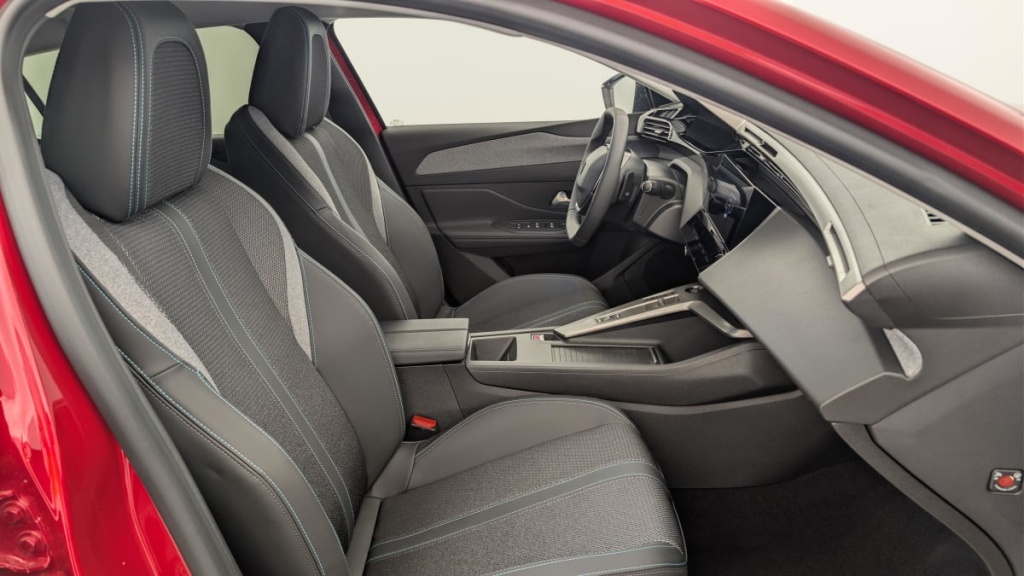 PEUGEOT 308 Hybrid 145 e-DCS6 Allure - ref: 1-389183 - Photo 9