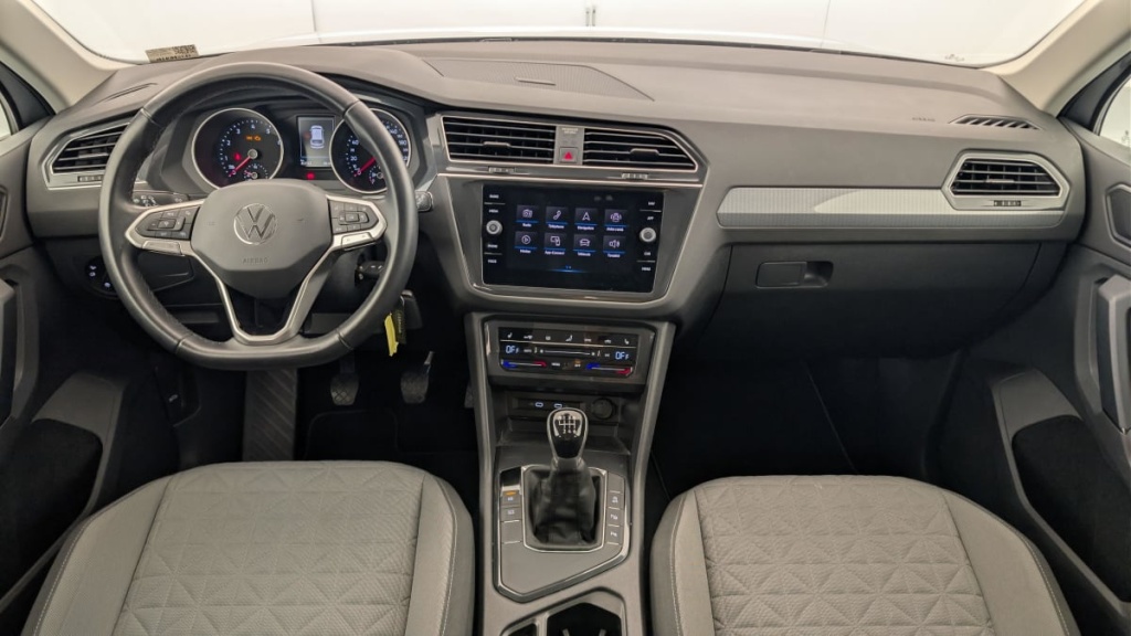 VOLKSWAGEN Tiguan 1.5 TSI 150ch BVM6 Life - ref: 1-389345 - Photo 13