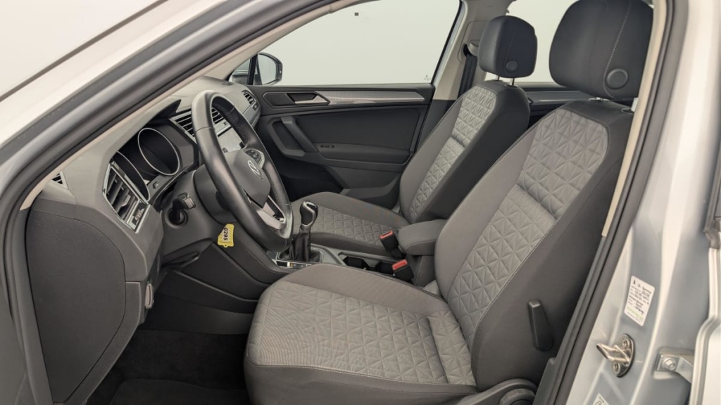 VOLKSWAGEN Tiguan 1.5 TSI 150ch BVM6 Life - ref: 1-389345 - Photo 16