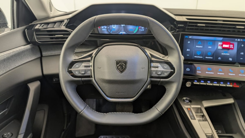 PEUGEOT 308 SW Hybrid 145 e-DCS6 Allure - ref: 1-389946 - Photo 13