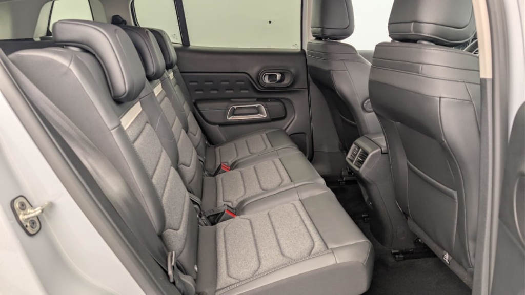 CITROEN C5 Aircross Hybride 145 e-DCS6 Max - ref: 1-390061 - Photo 10