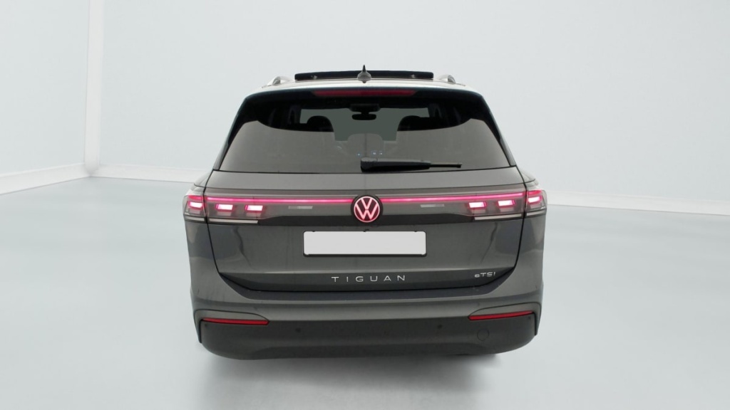 VOLKSWAGEN Tiguan 1.5 ETSI 150CH DSG7 Life - ref: 1-390185 - Photo 6