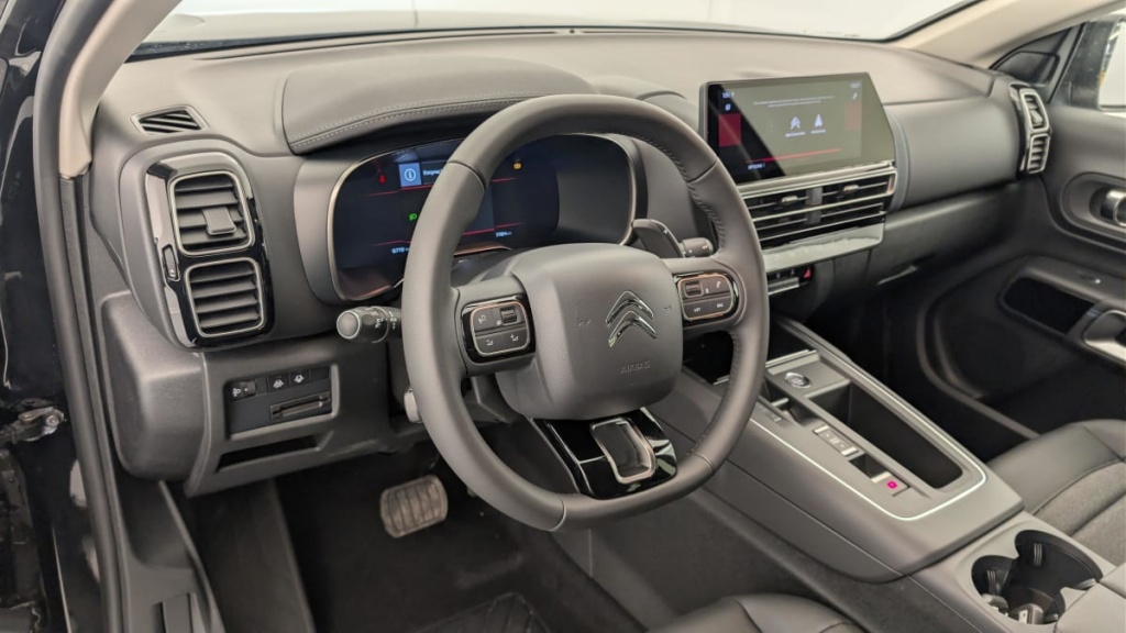 CITROEN C5 Aircross Hybride 145 e-DCS6 Max - ref: 1-390205 - Photo 15