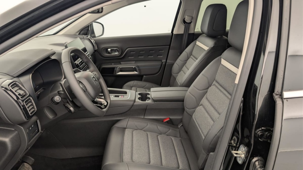CITROEN C5 Aircross Hybride 145 e-DCS6 Max - ref: 1-390205 - Photo 16