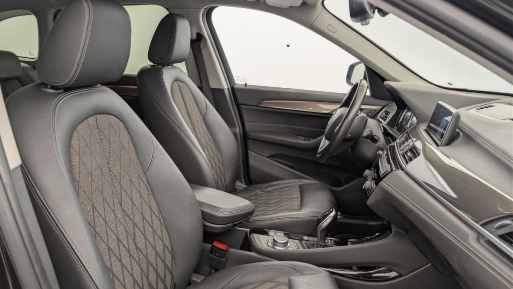 BMW X1 XDRIVE 20D 190 CH BVA8 XLINE - ref: 1-391321 - Photo 9