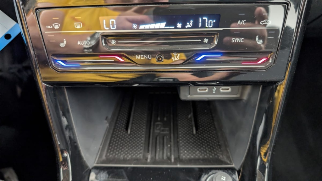 VOLKSWAGEN T-Cross 1.0 TSI 116 Start Stop DSG7 Life - ref: 1-391654 - Photo 20