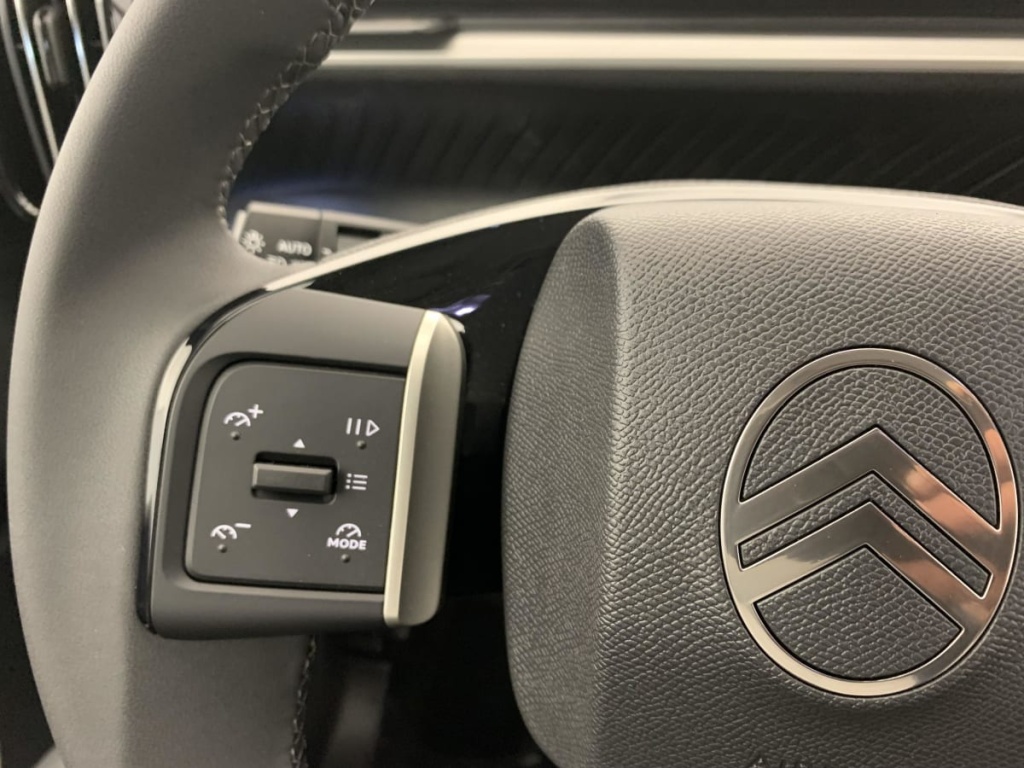 CITROEN C3 Aircross Hybride 145 e-DCS6 Max - ref: 1-393482 - Photo 15