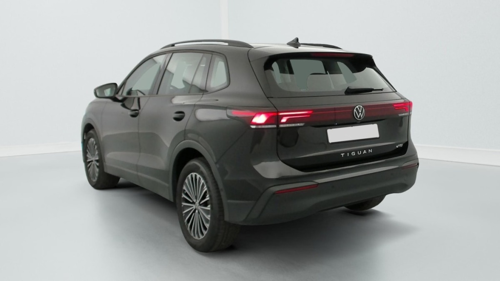 VOLKSWAGEN Tiguan 1.5 ETSI 150CH DSG7 LIFE PLUS - ref: 1-394631 - Photo 5