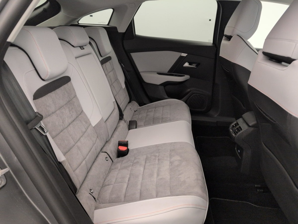 CITROEN C4 PureTech 130 EAT8 Max - ref: 1-395044 - Photo 10