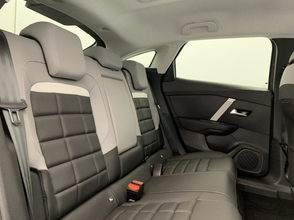 CITROEN C4 PureTech 130 EAT8 Max - ref: 1-395107 - Photo 10