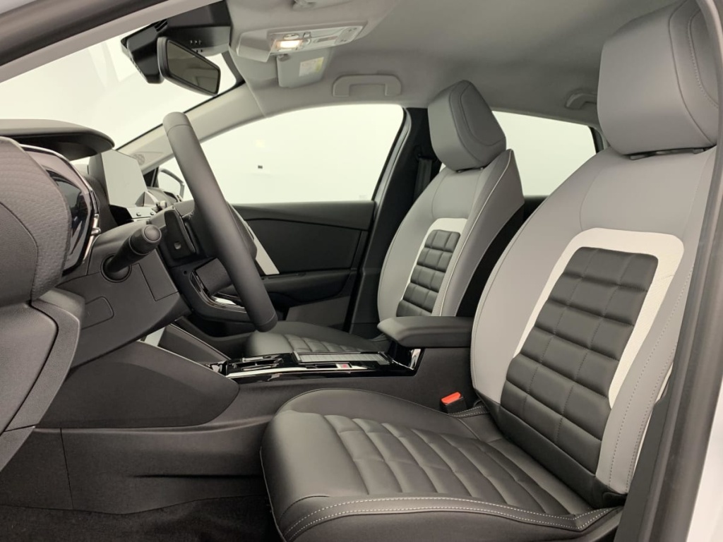 CITROEN C4 PureTech 130 EAT8 Max - ref: 1-395131 - Photo 20