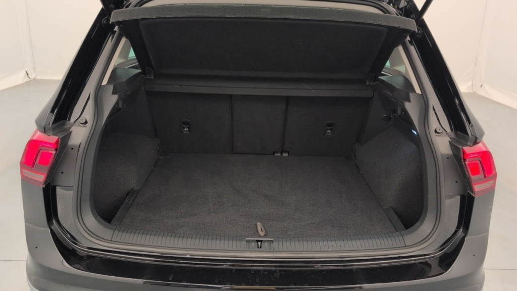 VOLKSWAGEN Tiguan 1.5 TSI 150ch DSG7 Life Plus - ref: 1-396216 - Photo 11