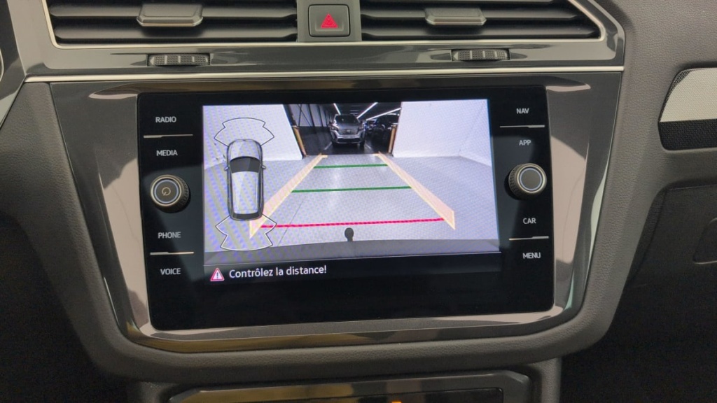 VOLKSWAGEN Tiguan 1.5 TSI 150ch DSG7 Life Plus - ref: 1-396216 - Photo 19