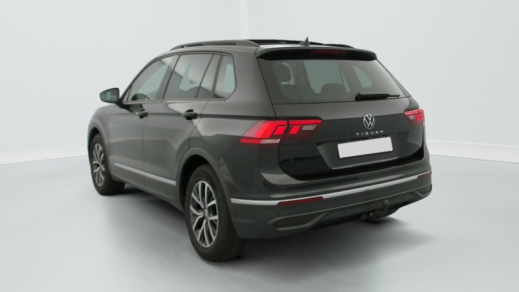 VOLKSWAGEN Tiguan 1.5 TSI 150ch DSG7 Life Plus - ref: 1-396216 - Photo 5