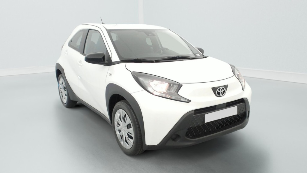 TOYOTA Aygo X 1.0 VVT-i 72 S-CVT Dynamic - ref: 1-396281 - Photo 1