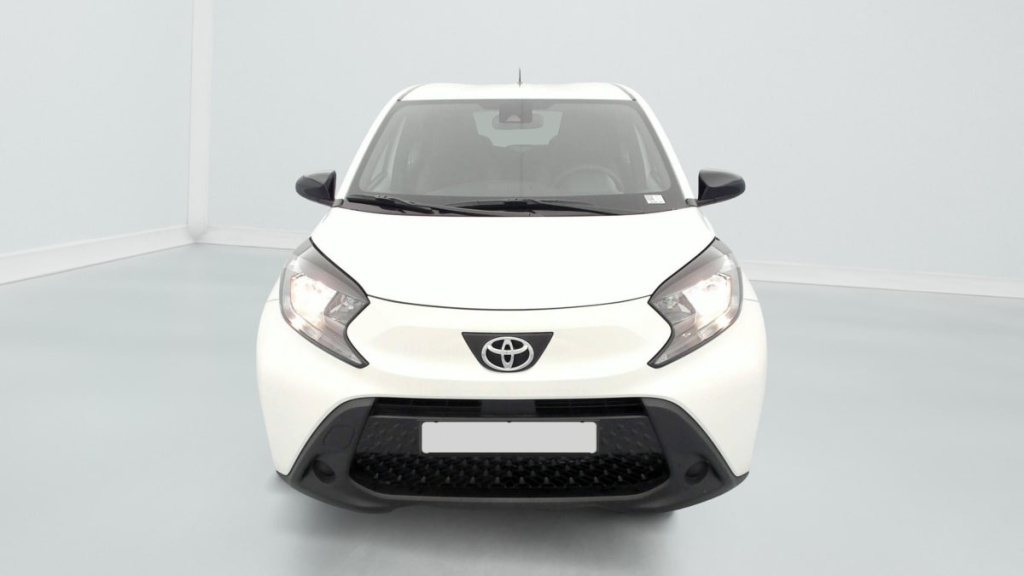 TOYOTA Aygo X 1.0 VVT-i 72 S-CVT Dynamic - ref: 1-396281 - Photo 2