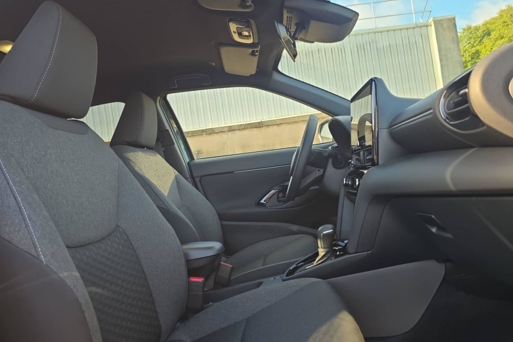 TOYOTA Yaris Cross 130h 2WD Design - ref: 1-396373 - Photo 9
