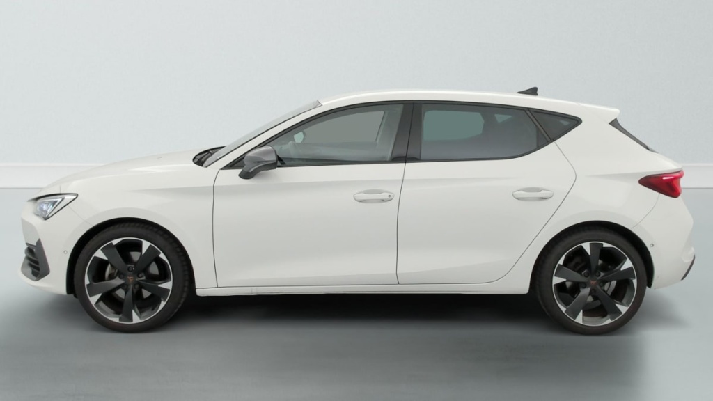 CUPRA Leon 1.5 TSI 150 CH BVM6 V - ref: 1-396444 - Photo 4