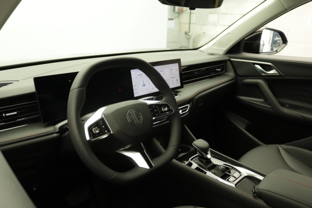 MG EHS 1.5 Hybrid+ 224 ch Luxury - ref: 1-396920 - Photo 10