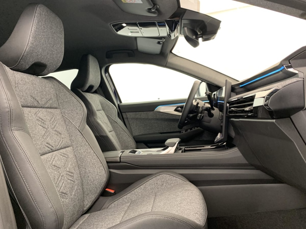 RENAULT Espace Espace full hybrid E-Tech 200 ch 7pl Techno - ref: 1-397824 - Photo 9