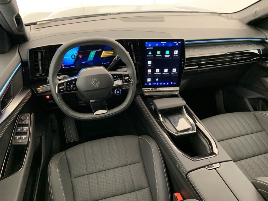 RENAULT Espace Espace full hybrid E-Tech 200 ch 7pl Iconic - ref: 1-397912 - Photo 18