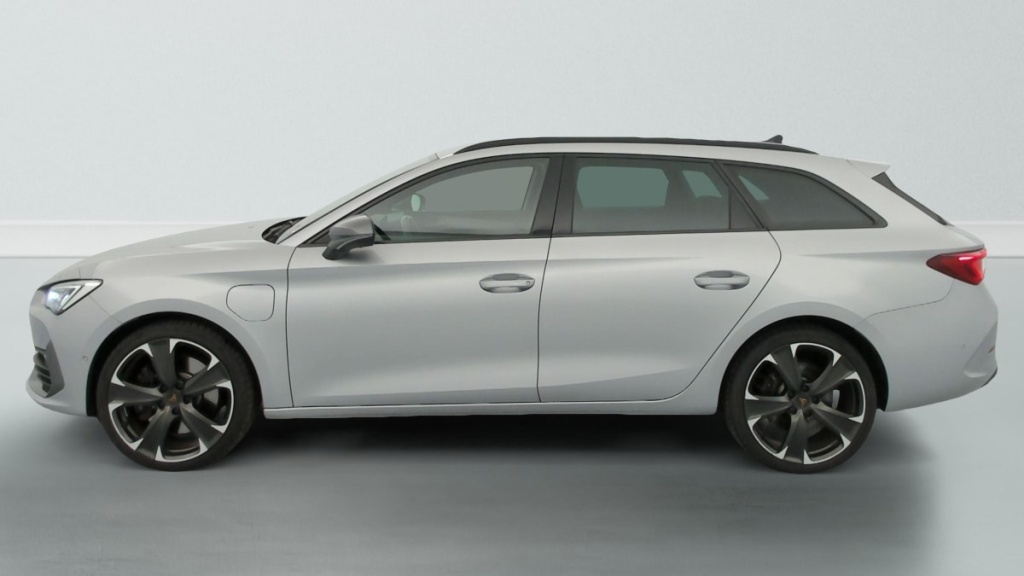 CUPRA Leon Sportstourer 1.4 e-HYBRID 245 ch DSG6 - ref: 1-398202 - Photo 4