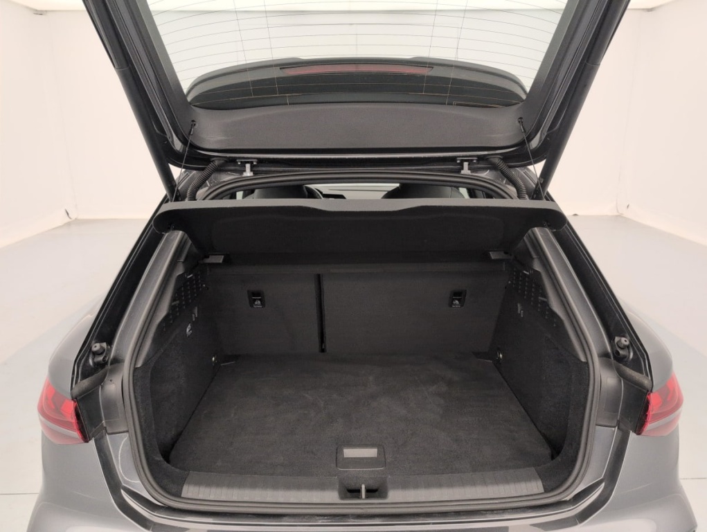 AUDI A3 Sportback TFSI e Hybride rechargeable 204 S tronic 6 S line - ref: 1-398272 - Photo 11